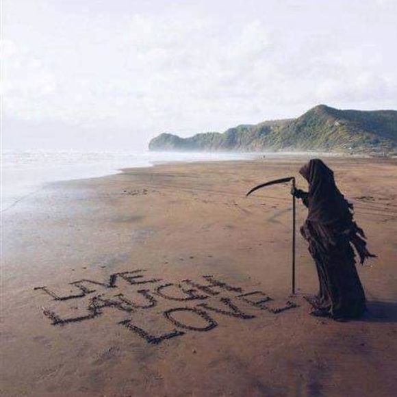 Meet your Posher, Leana - Picture 1 of 1